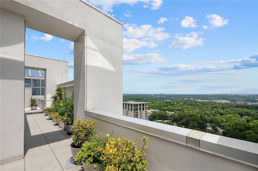 2828 Peachtree Rd #P 3300 Atlanta, GA 30305