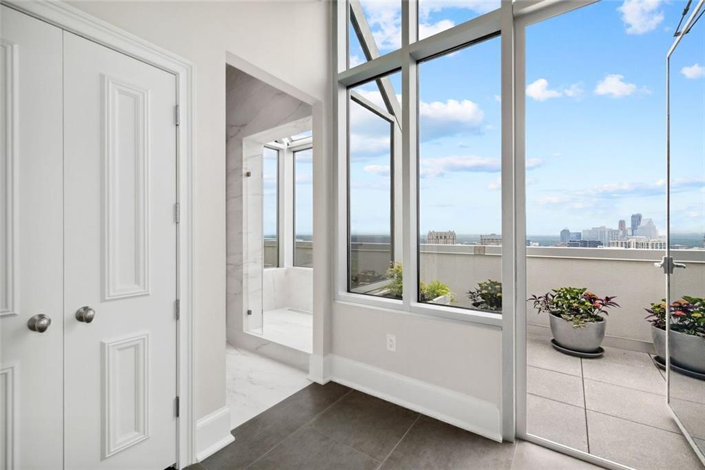 2828 Peachtree Rd #P 3300 Atlanta, GA 30305