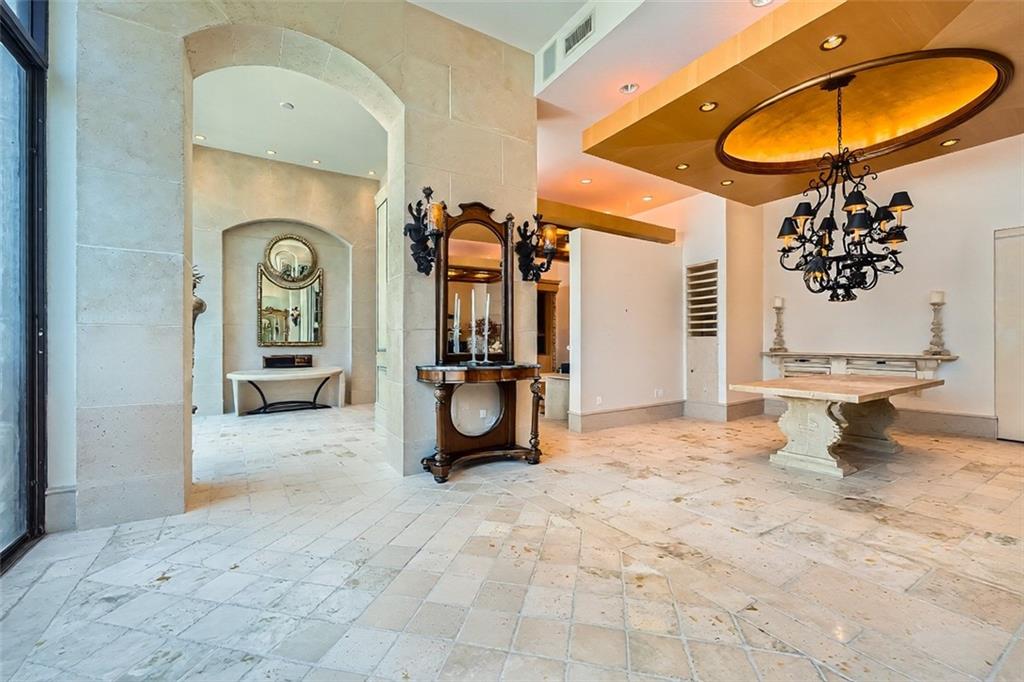 147 15th St #16C Atlanta, GA 30309