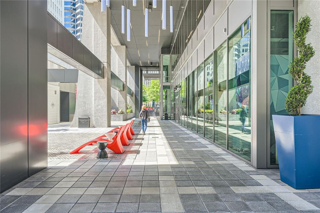 147 15th St #16C Atlanta, GA 30309