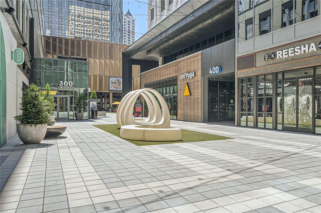 147 15th St #16C Atlanta, GA 30309