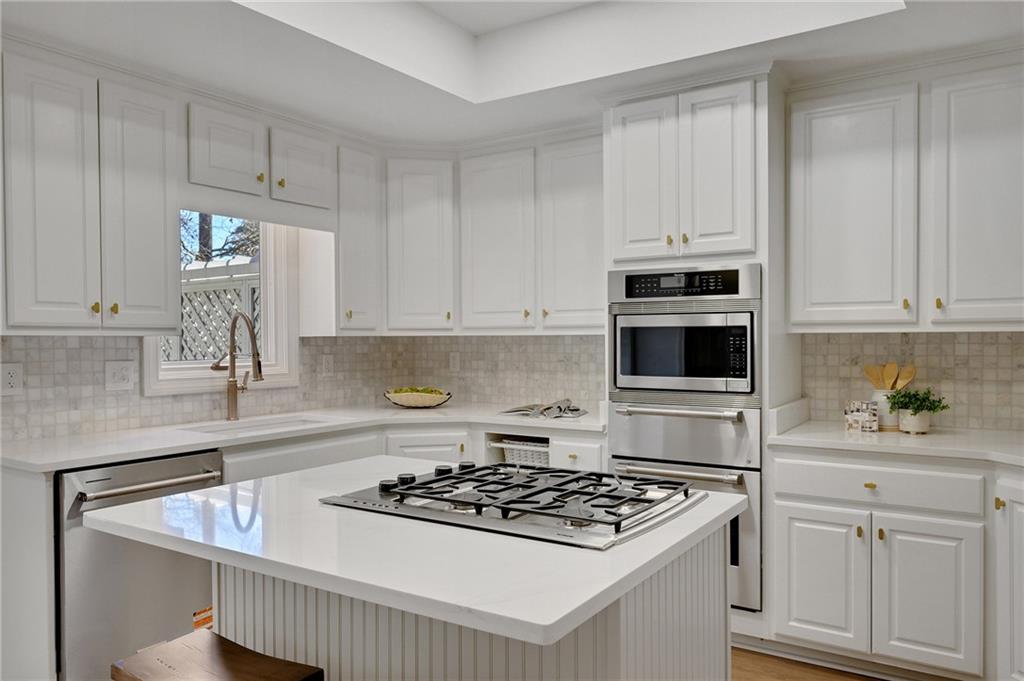 52 Paces West Dr Atlanta, GA 30327