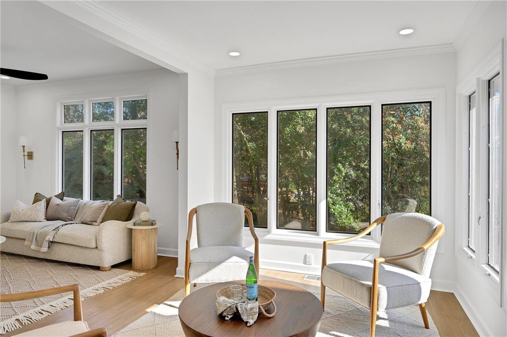 52 Paces West Dr Atlanta, GA 30327