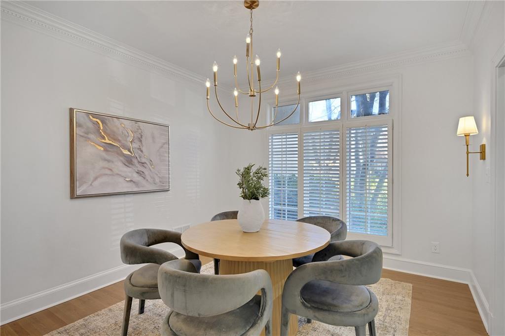 52 Paces West Dr Atlanta, GA 30327