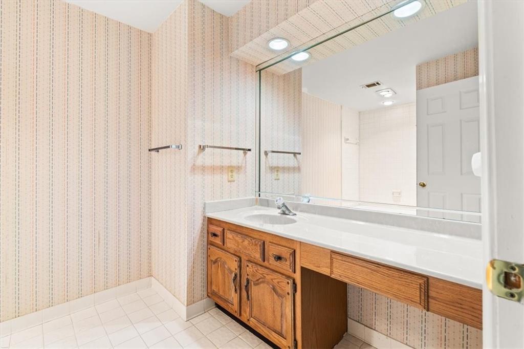 107 Paces Run #107 Atlanta, GA 30339