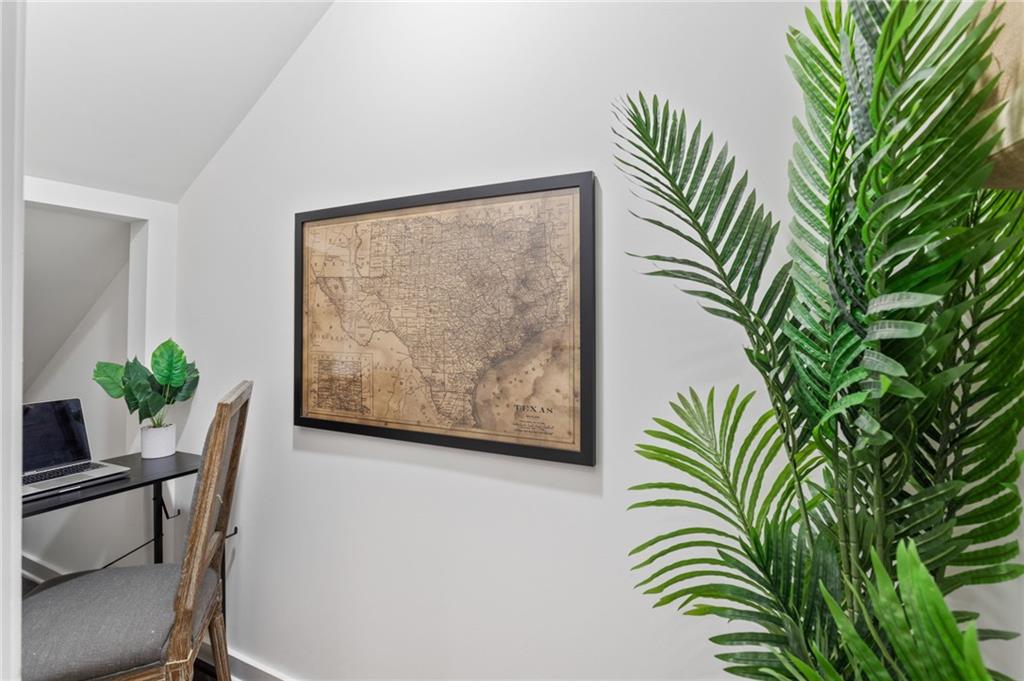 1050 Stacks Ave #1505 Atlanta, GA 30315