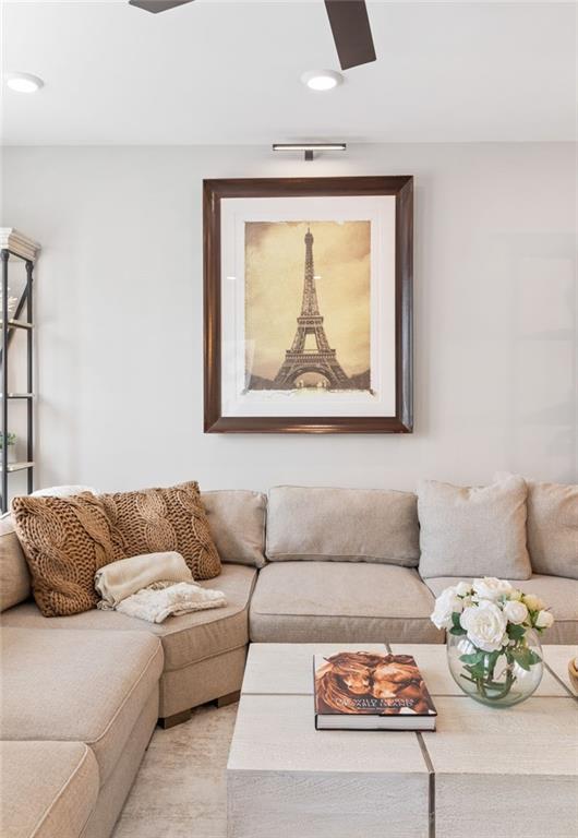 1050 Stacks Ave #1505 Atlanta, GA 30315