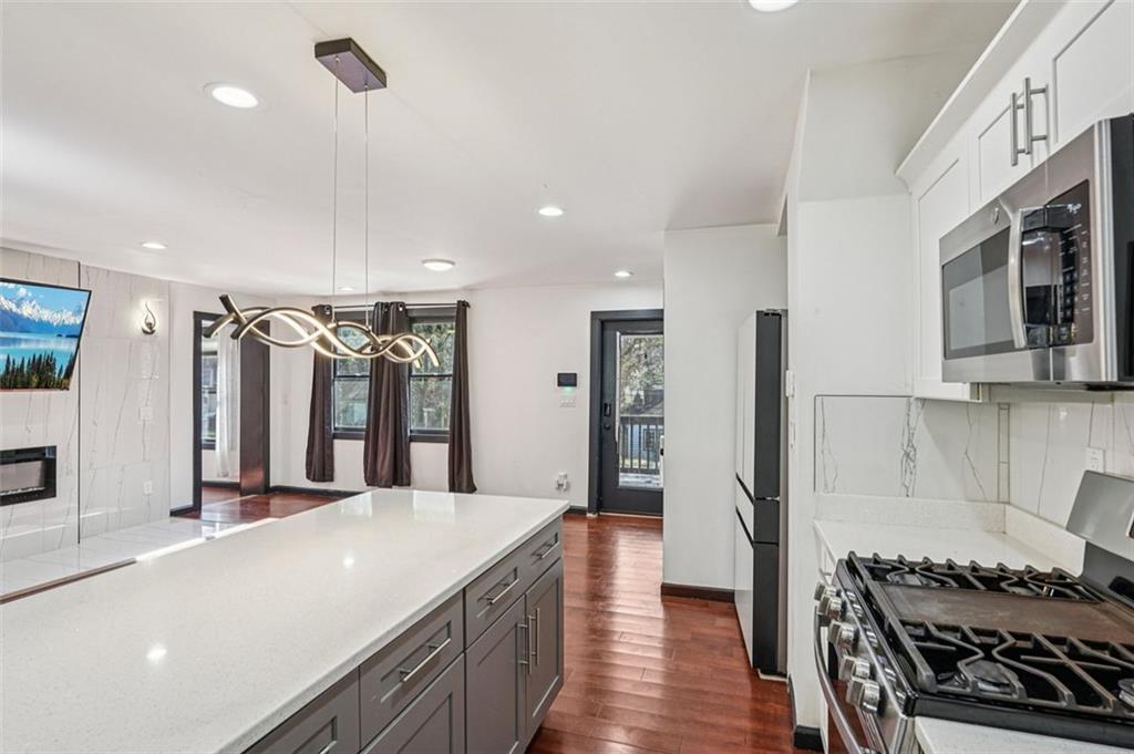 1689 DERRY Ave Atlanta, GA 30310