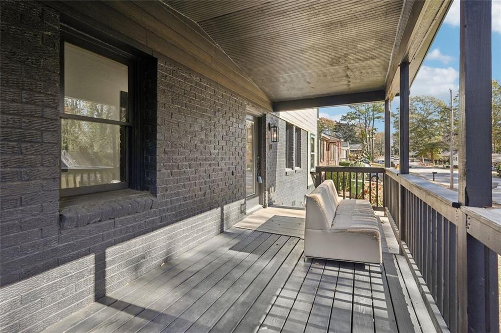 1689 DERRY Ave Atlanta, GA 30310