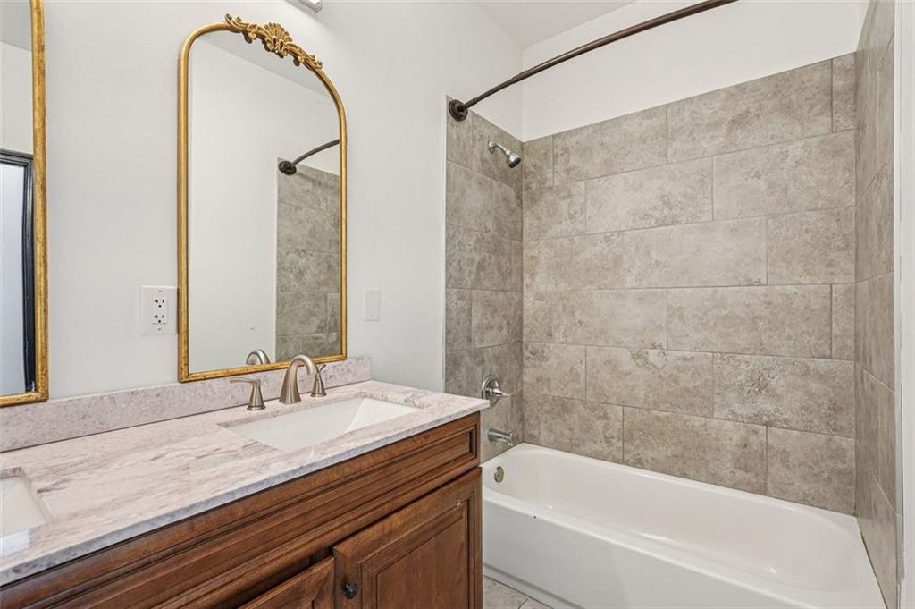 1689 DERRY Ave Atlanta, GA 30310