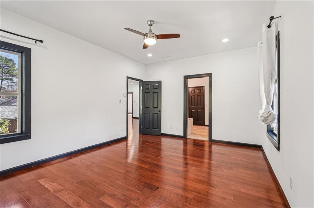 1689 DERRY Ave Atlanta, GA 30310