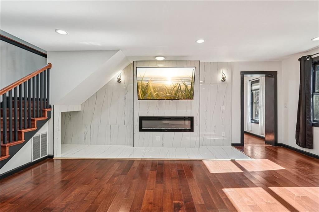 1689 DERRY Ave Atlanta, GA 30310