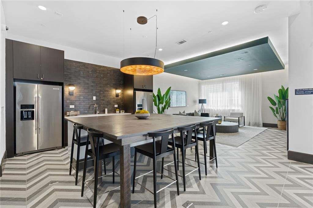 775 Juniper St #327 Atlanta, GA 30308