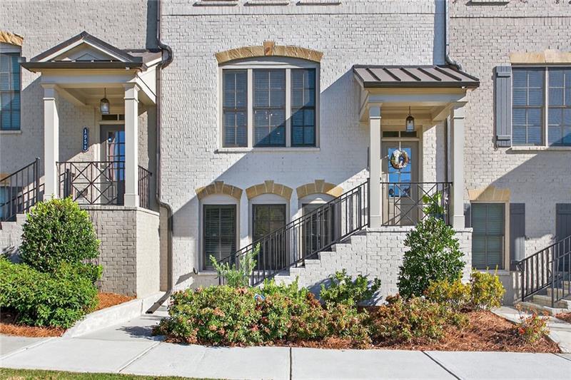 1956 Skyfall Cir Atlanta, GA 30319