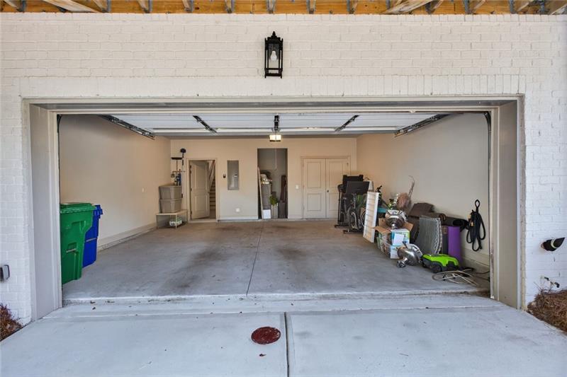 1956 Skyfall Cir Atlanta, GA 30319