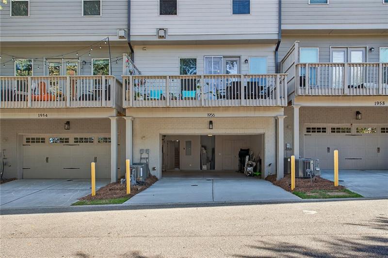 1956 Skyfall Cir Atlanta, GA 30319