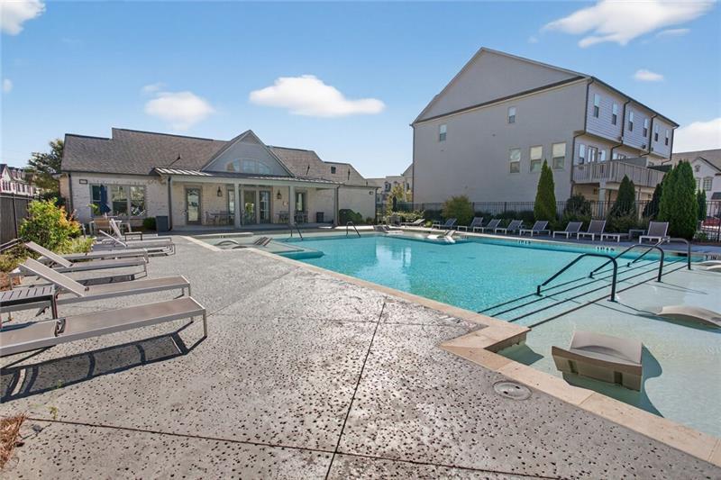 1956 Skyfall Cir Atlanta, GA 30319