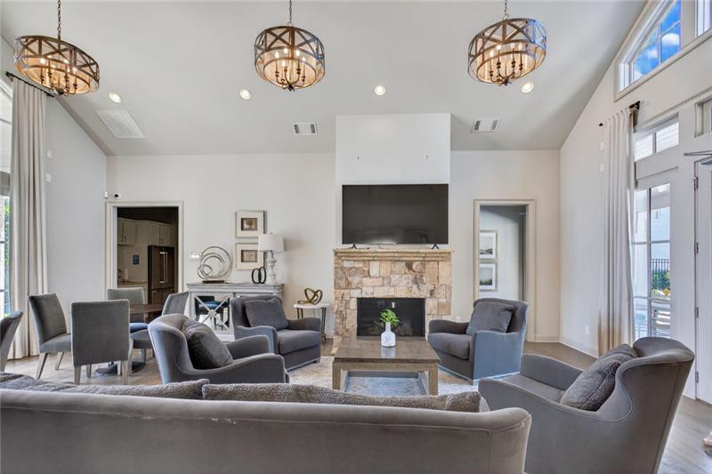 1956 Skyfall Cir Atlanta, GA 30319