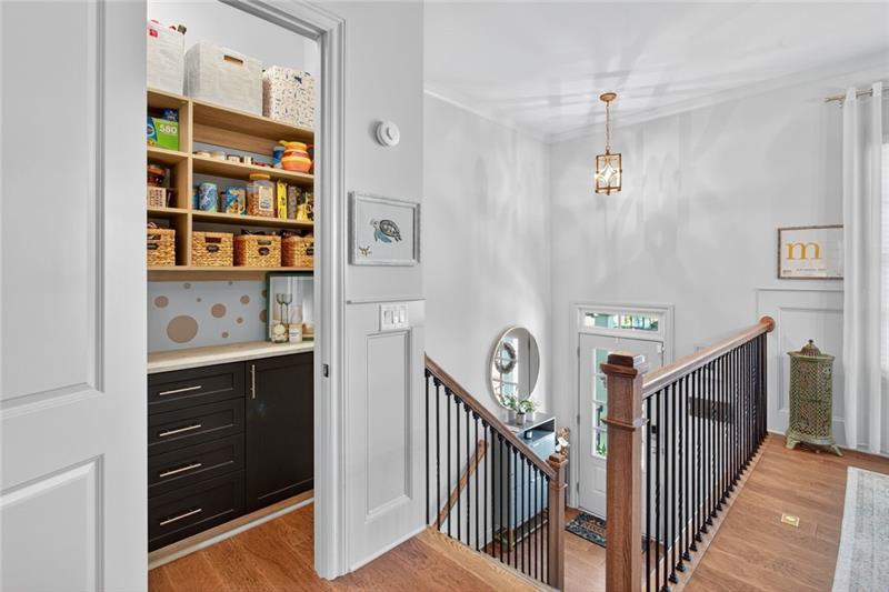 1956 Skyfall Cir Atlanta, GA 30319