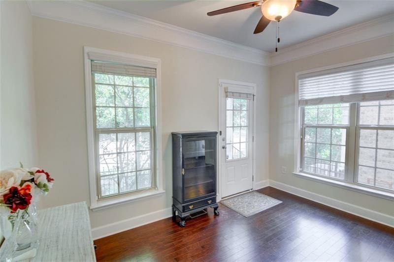 1660 Woodbridge Ln Atlanta, GA 30329