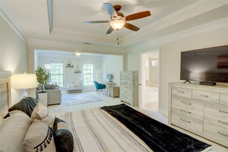 1660 Woodbridge Ln Atlanta, GA 30329