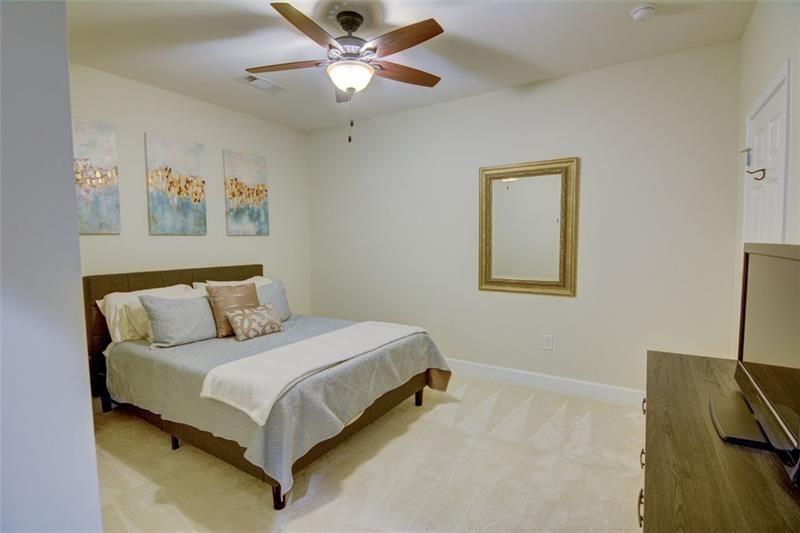 1660 Woodbridge Ln Atlanta, GA 30329