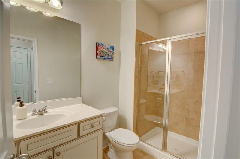 1660 Woodbridge Ln Atlanta, GA 30329