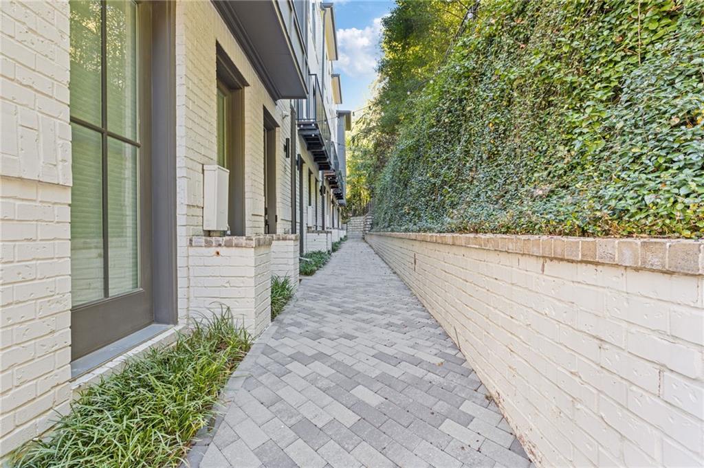 574 Blvd Pl #3 Atlanta, GA 30308