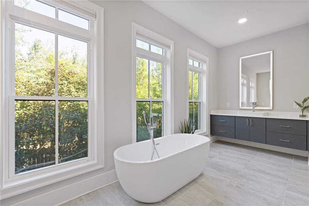 574 Blvd Pl #3 Atlanta, GA 30308