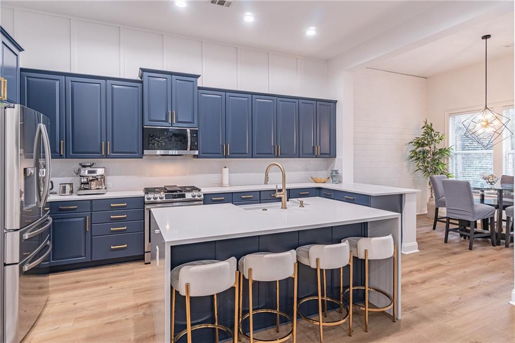 1602 Rivergreen Ct #19 Atlanta, GA 30339