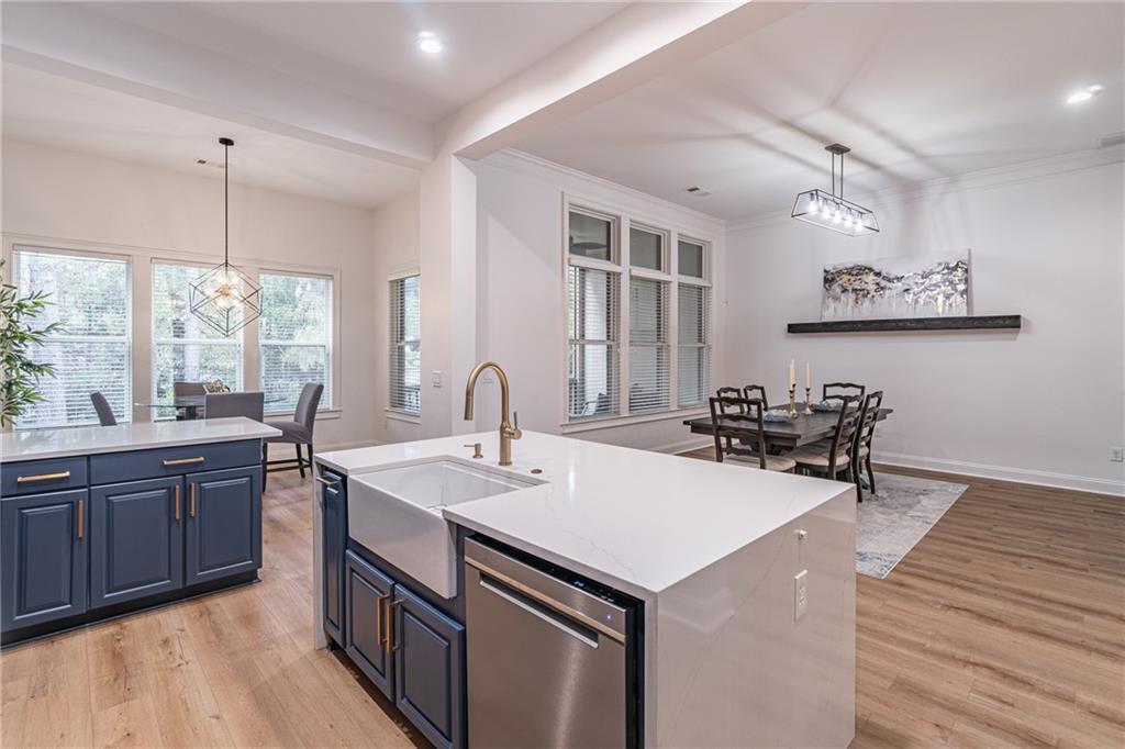 1602 Rivergreen Ct #19 Atlanta, GA 30339