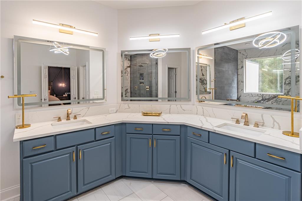 1602 Rivergreen Ct #19 Atlanta, GA 30339