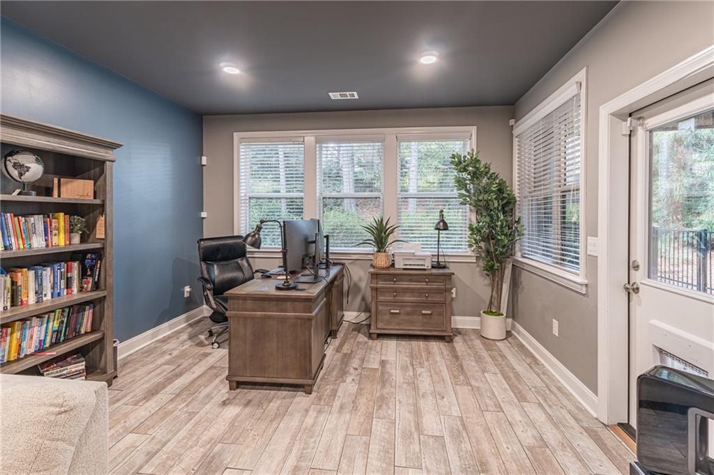 1602 Rivergreen Ct #19 Atlanta, GA 30339