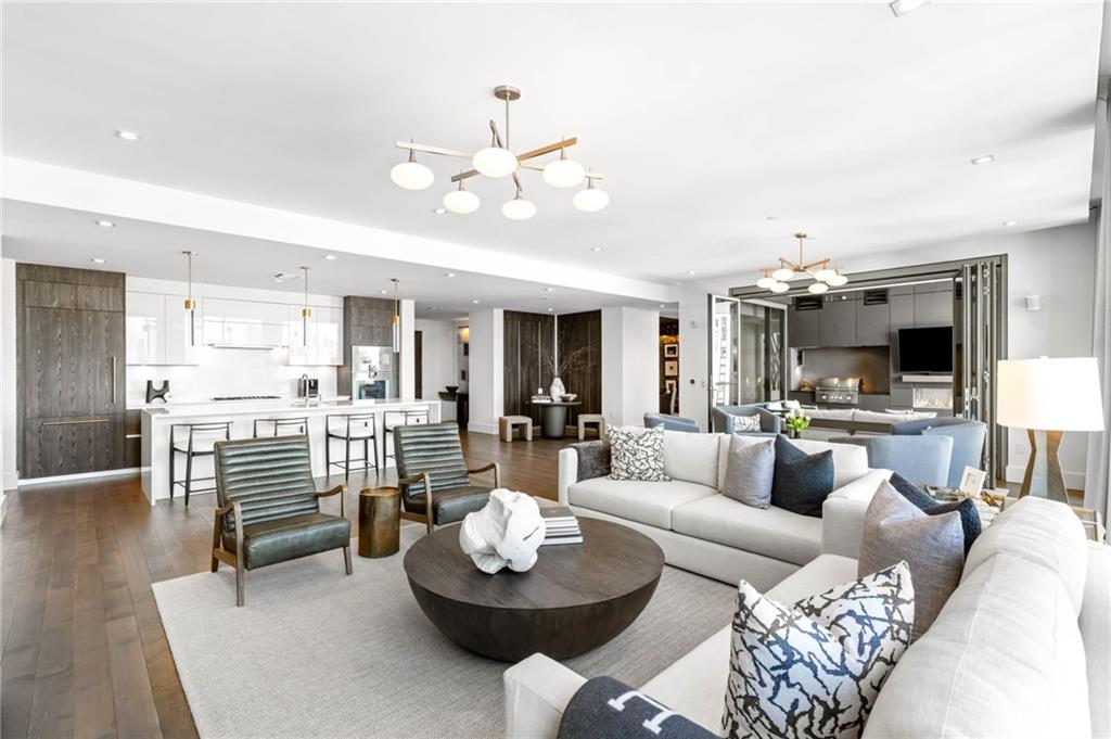 3107 Peachtree Rd #1402 Atlanta, GA 30305