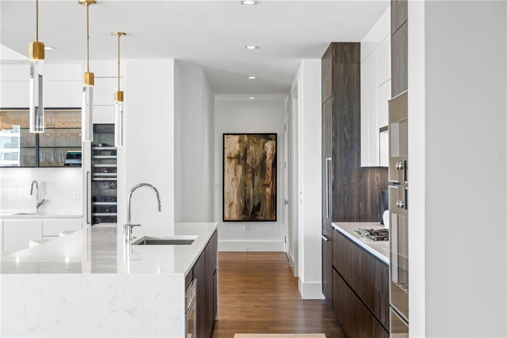 3107 Peachtree Rd #1402 Atlanta, GA 30305