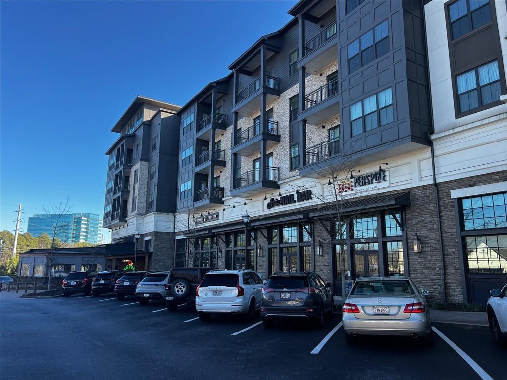 6580 Aria Vlg Dr Sandy Springs, GA 30328