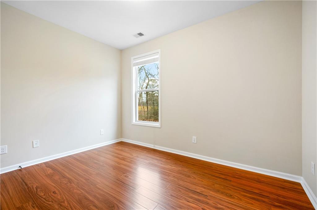 2569 Ingram Rd Duluth, GA 30096