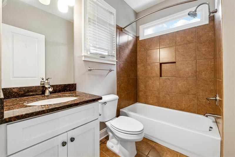 2621 Vlg Chase Dr Duluth, GA 30096