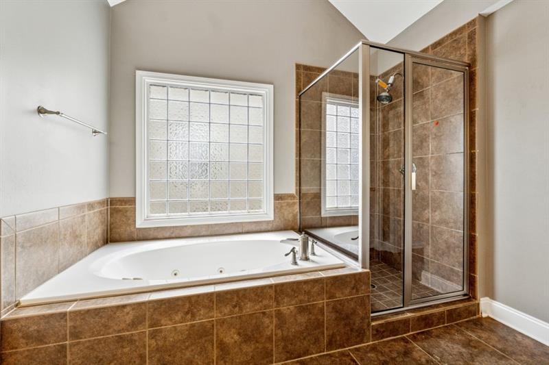 2621 Vlg Chase Dr Duluth, GA 30096