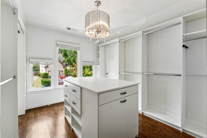 2621 Vlg Chase Dr Duluth, GA 30096