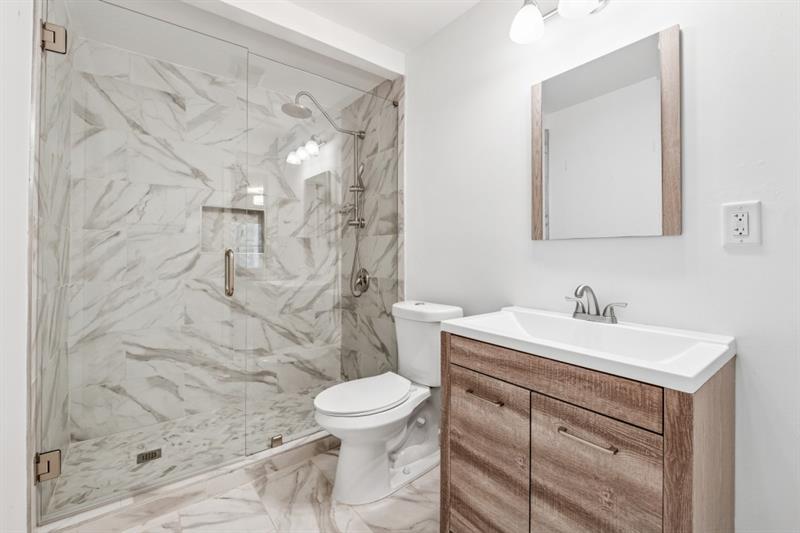 2621 Vlg Chase Dr Duluth, GA 30096