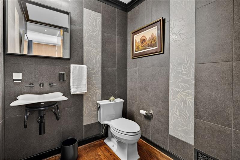 1216 E Rock Spgs Rd Atlanta, GA 30306