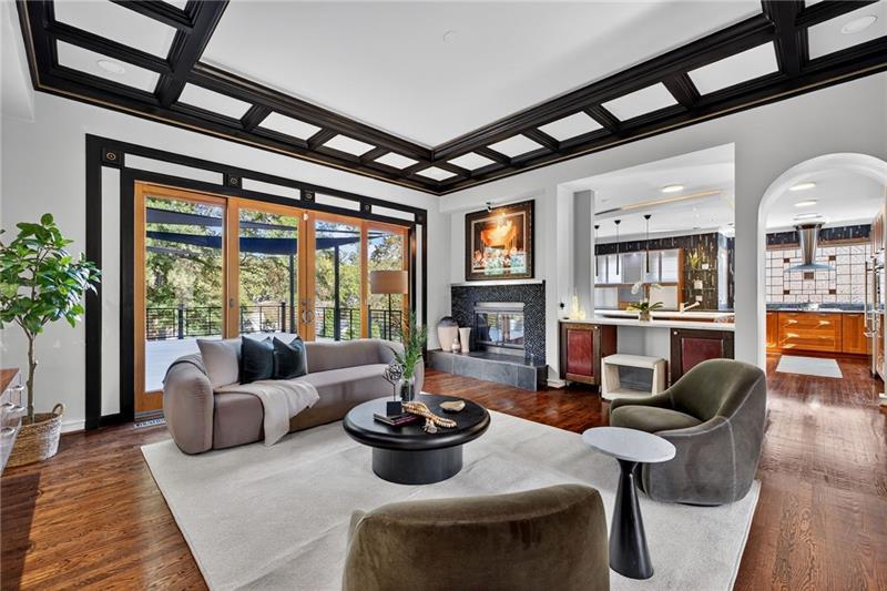 1216 E Rock Spgs Rd Atlanta, GA 30306