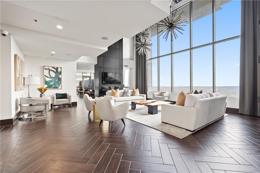 855 Peachtree St #2013 Atlanta, GA 30308