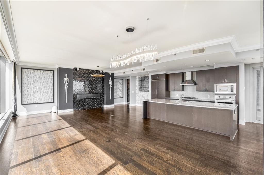 3630 Peachtree Rd #2404 Atlanta, GA 30326