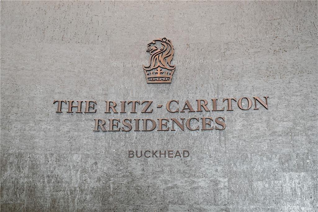 3630 Peachtree Rd #2404 Atlanta, GA 30326