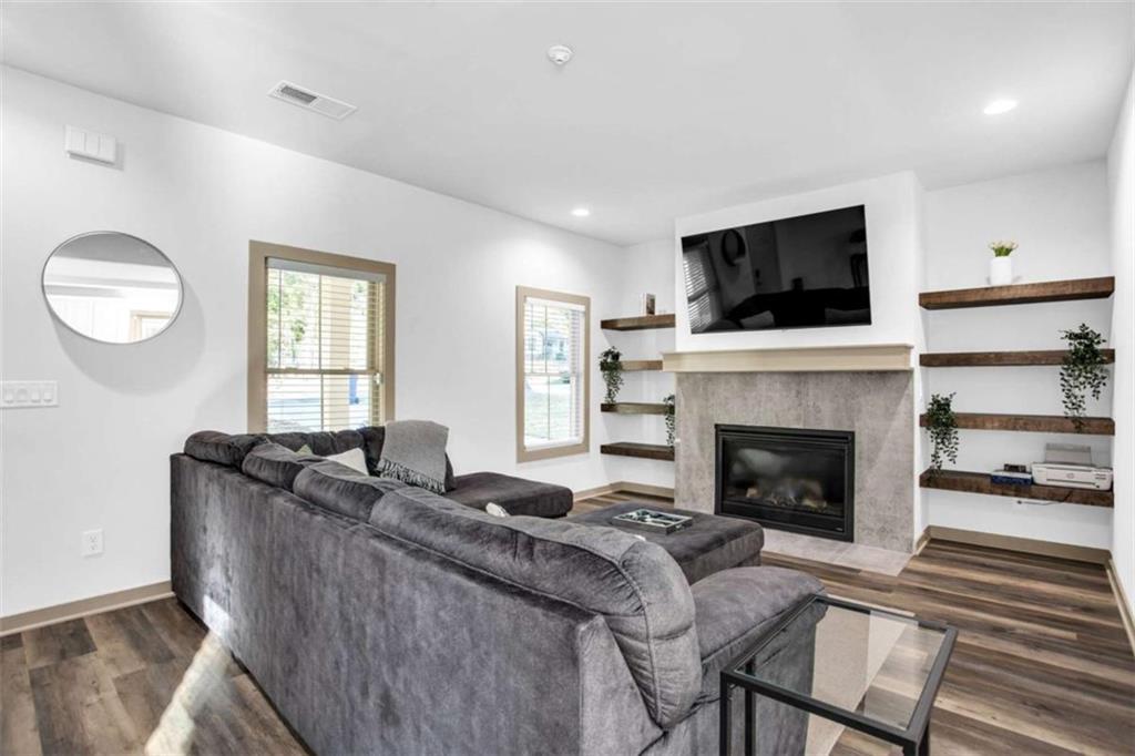 128 Nathan Rd Atlanta, GA 30331