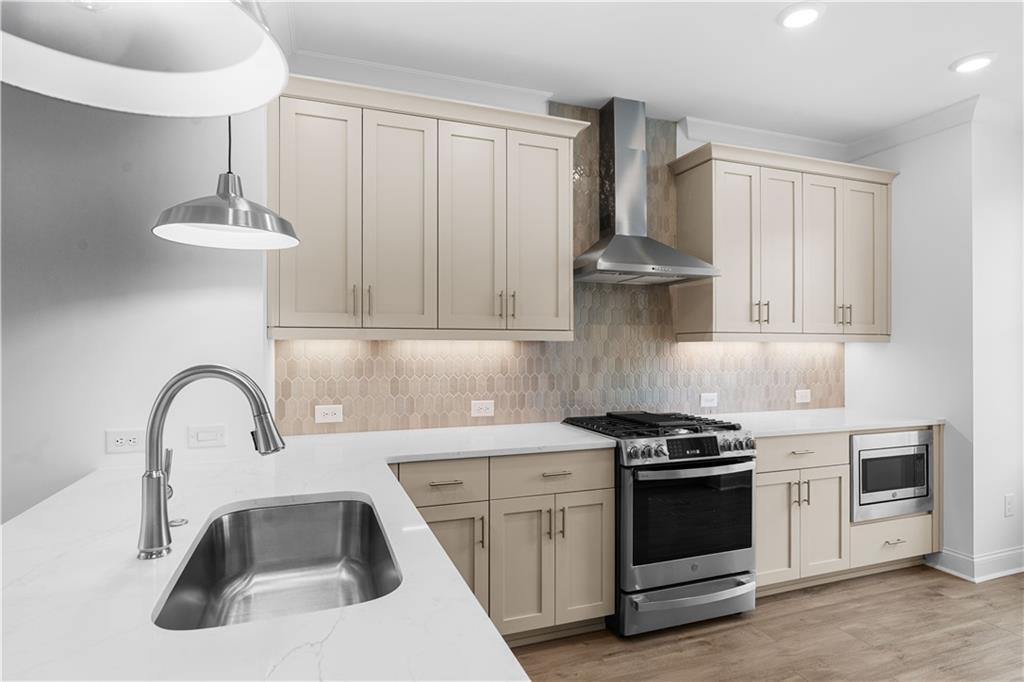 2862 Evanshire Ave #115 Duluth, GA 30096