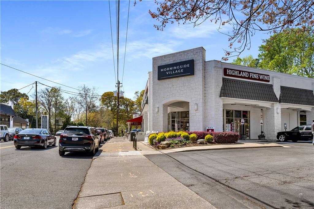 1499 Kay Ln Atlanta, GA 30306