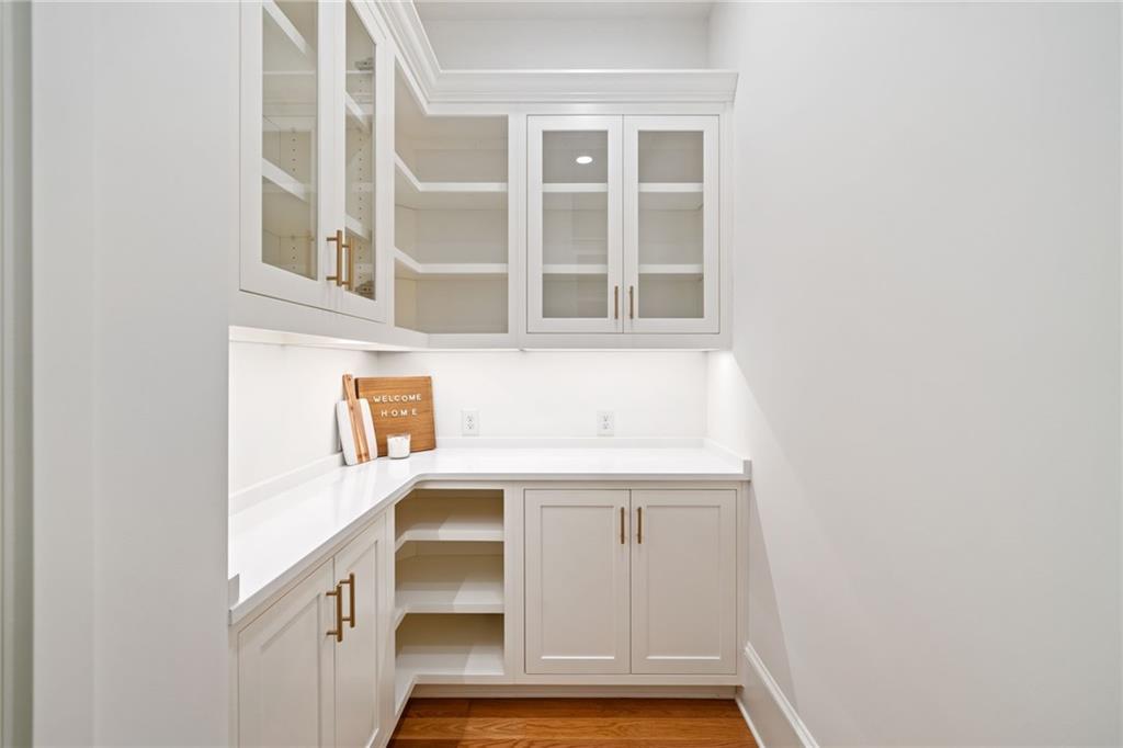 115 Baxley Ln Alpharetta, GA 30004 115 Baxley Ln Alpharetta, GA 30004
